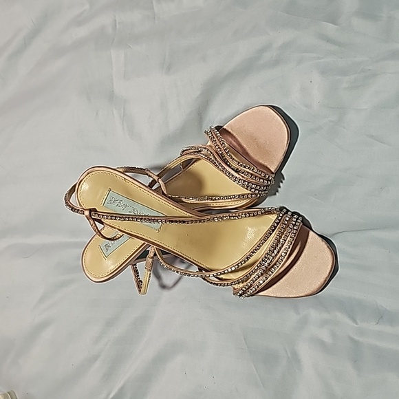 Betsy Johnson Rhinestone Heels  Size 8 - Picture 1 of 9